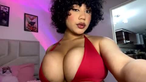 NamiThompson online show from September 21, 2025, 12:23 am