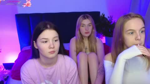 Maeve online show from March 4, 2025, 5:13 pm