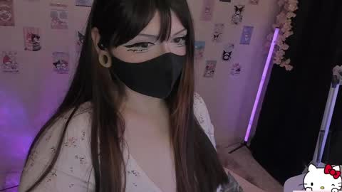Snapshot of nanamin27 chatting on April 26, 2026, 10:51 pm Nanamin online show from April 26, 2026, 10:51 pm