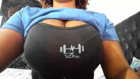 nancy_ebony_ online show from October 12, 2025, 5:12 pm