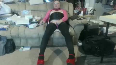 nancyboy_1 online show from December 16, 2025, 9:53 pm