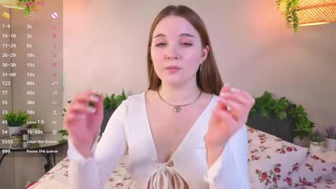 Luna online show from November 27, 2025, 5:20 am