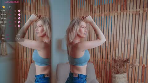 Follow my page on peach  online show from December 22, 2024, 8:05 am