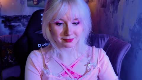 Snapshot of nancymartinez chatting on February 13, 2025, 4:28 pm nancymartinez online show from February 13, 2025, 4:28 pm