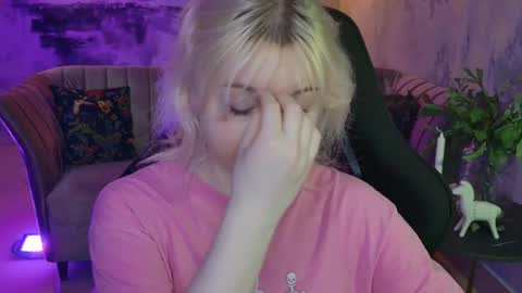 Snapshot of nancymartinez chatting on March 8, 2025, 5:28 am nancymartinez online show from March 8, 2025, 5:28 am