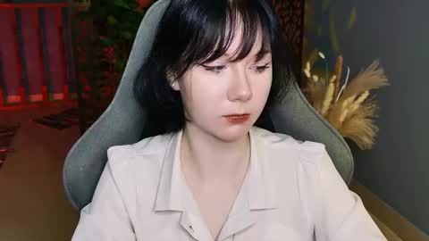 nancymartinez online show from September 20, 2025, 1:23 pm