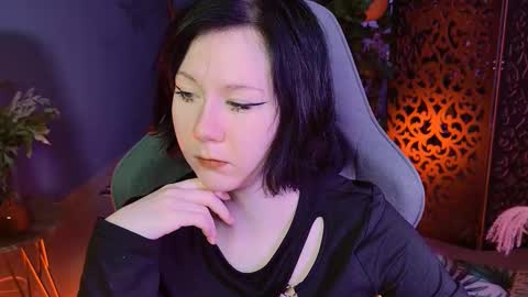 nancymartinez online show from September 26, 2025, 5:33 am