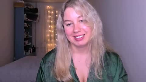 Snapshot of nancysanders chatting on May 16, 2026, 7:34 pm Nancy online show from May 16, 2026, 7:34 pm