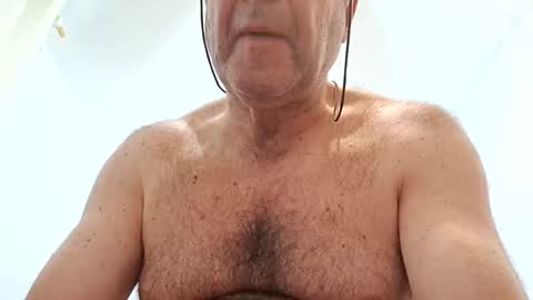 Snapshot of nando152251731 chatting on November 3, 2025, 7:26 pm nando152251731 online show from November 3, 2025, 7:26 pm