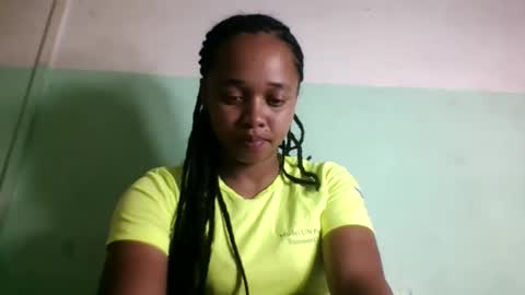 Snapshot of nandrianina416143 chatting on June 8, 2026, 5:19 am nandrianina416143 online show from June 8, 2026, 5:19 am