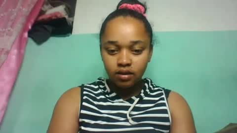 Snapshot of nandrianina416143 chatting on July 17, 2026, 5:25 am nandrianina416143 online show from July 17, 2026, 5:25 am