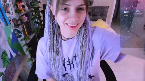 Snapshot of nanitamoore chatting on December 25, 2024, 11:11 am Monday-Friday 12-4 AM and 6-9 AM New York time online show from December 25, 2024, 11:11 am