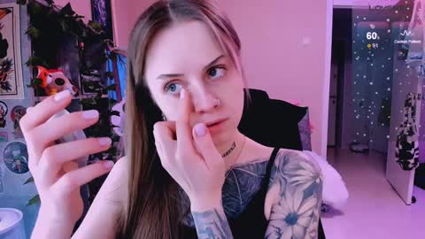 Snapshot of nanitamoore chatting on February 1, 2025, 8:16 pm Monday-Friday 12-4 AM and 6-9 AM New York time online show from February 1, 2025, 8:16 pm