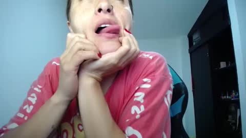 nanna yoshi online show from March 5, 2025, 5:40 am