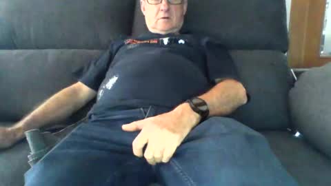 nano22968832 online show from February 12, 2025, 12:01 pm