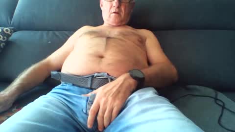 nano22968832 online show from October 5, 2025, 3:21 pm