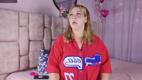 nanymatrioska online show from May 14, 2026, 10:27 pm