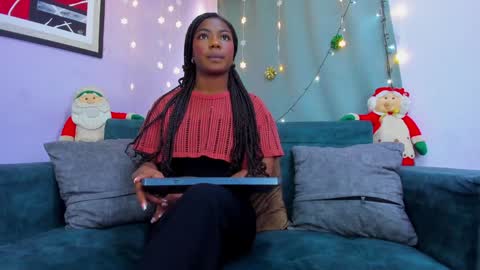 Nahomi Jones online show from December 29, 2024, 8:04 pm