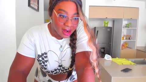 Nathalia King online show from October 17, 2025, 4:53 pm