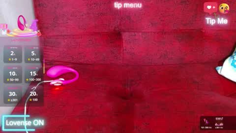 naomi_powel online show from December 1, 2025, 2:44 pm