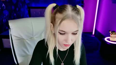 naomihita online show from March 7, 2026, 6:05 pm