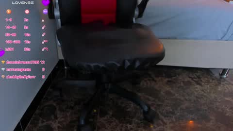 Snapshot of naomijohnson1 chatting on December 26, 2024, 3:31 pm Naomi online show from December 26, 2024, 3:31 pm