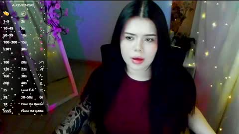 Snapshot of naomivibes chatting on May 4, 2026, 6:20 am Naomi online show from May 4, 2026, 6:20 am
