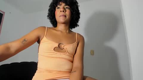 naomiwildburn online show from December 6, 2024, 6:17 pm