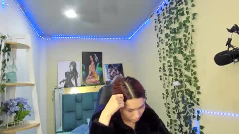 naomy online show from December 27, 2024, 2:04 am
