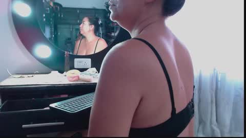 Naomy online show from March 18, 2026, 12:19 pm