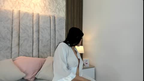 Naomy Smith online show from January 13, 2025, 8:58 am