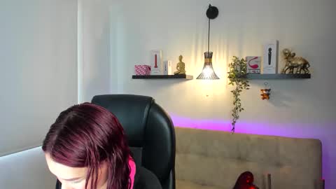 Naomy Stanley online show from April 19, 2026, 8:55 pm