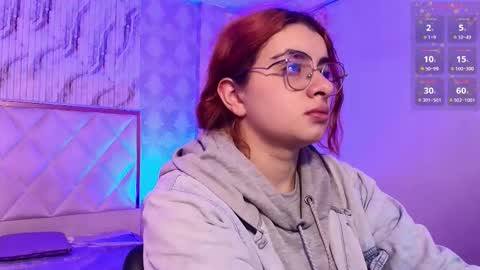 Naomy  online show from November 17, 2025, 3:45 am