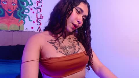 Snapshot of naomybenedetti chatting on January 28, 2025, 10:56 pm Nao online show from January 28, 2025, 10:56 pm