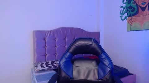 Snapshot of naomybenedetti chatting on September 14, 2025, 1:10 pm Nao online show from September 14, 2025, 1:10 pm