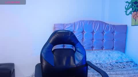 Snapshot of naomybenedetti chatting on October 20, 2025, 1:00 pm Nao online show from October 20, 2025, 1:00 pm