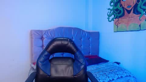 Snapshot of naomybenedetti chatting on November 2, 2025, 12:51 pm Nao online show from November 2, 2025, 12:51 pm