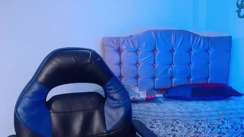 Snapshot of naomybenedetti chatting on November 3, 2025, 12:39 pm Nao online show from November 3, 2025, 12:39 pm