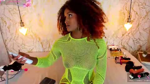 Naomy online show from September 26, 2025, 9:08 pm