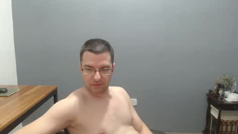 Snapshot of nappadel85 chatting on April 29, 2026, 1:43 am nappadel85 online show from April 29, 2026, 1:43 am