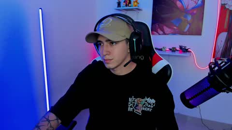 Snapshot of naranjo_seb chatting on February 7, 2025, 8:33 am sebastian online show from February 7, 2025, 8:33 am