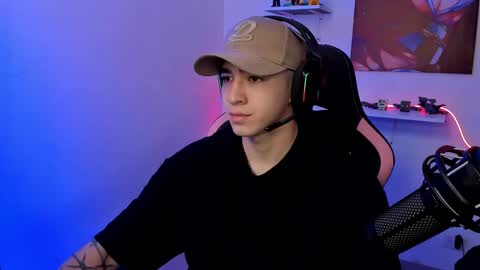 Snapshot of naranjo_seb chatting on February 20, 2025, 5:07 pm sebastian online show from February 20, 2025, 5:07 pm