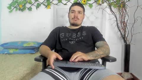 deibyd online show from November 18, 2025, 6:51 am