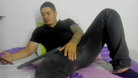 deibyd online show from February 13, 2026, 4:52 am