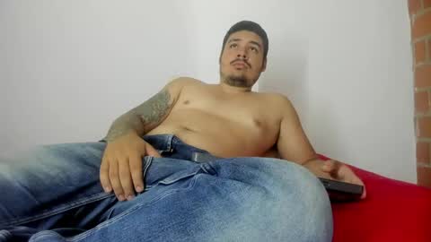 Snapshot of narciso_kh chatting on June 2, 2026, 11:23 am deibyd online show from June 2, 2026, 11:23 am