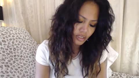 Snapshot of nareex chatting on February 26, 2025, 2:25 pm nareex online show from February 26, 2025, 2:25 pm