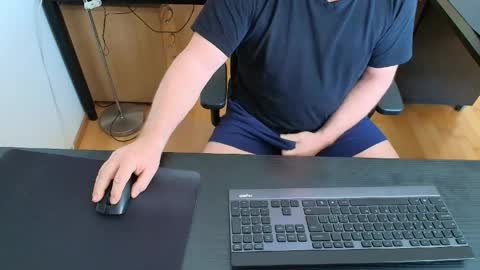 nase online show from April 22, 2026, 8:06 am