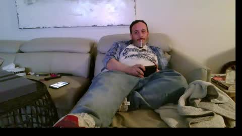 nassobout online show from February 13, 2025, 2:45 am