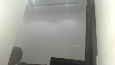 mamacita online show from September 17, 2025, 7:59 pm