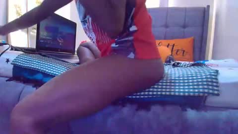 Snapshot of nasty_sweet_holes chatting on October 16, 2025, 7:31 am NESTER online show from October 16, 2025, 7:31 am